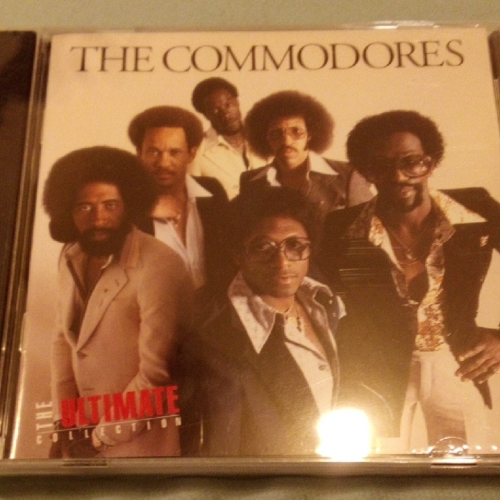 The Commodores Ultimate Collection CD - Picture 2 of 4